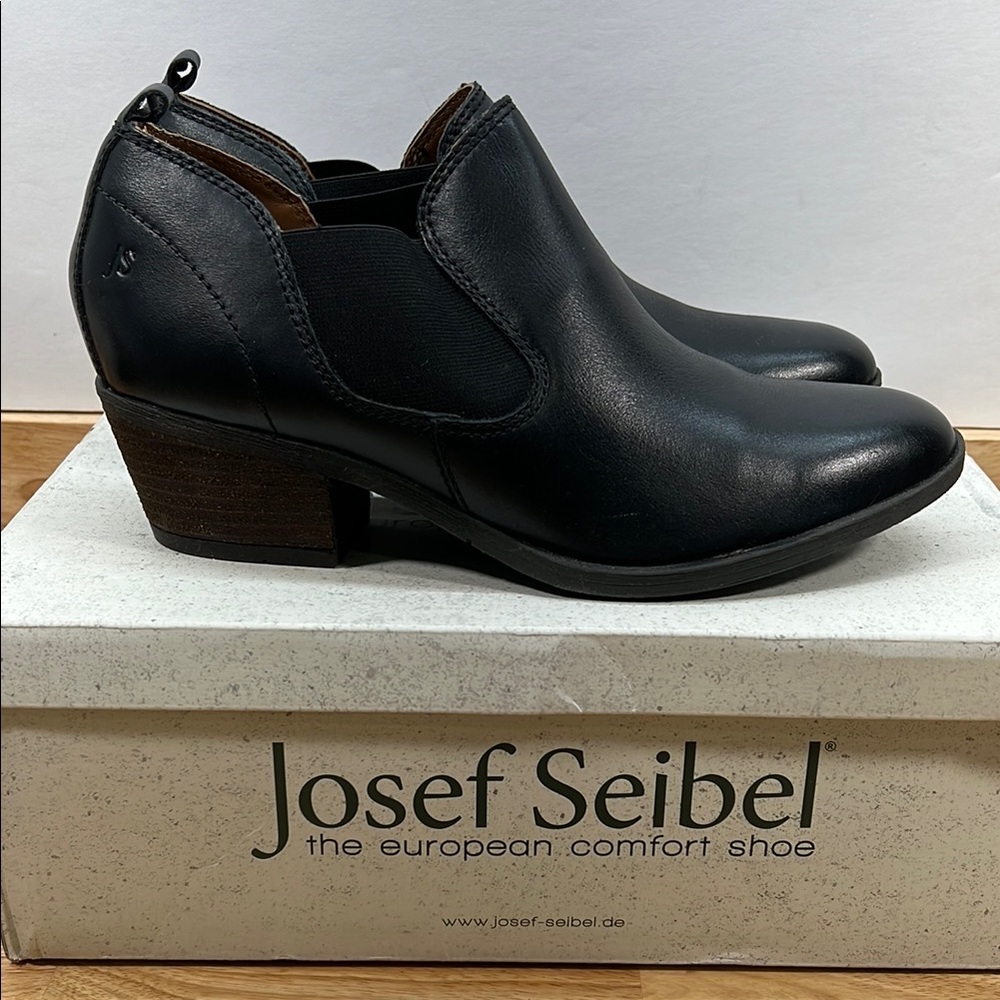 NEW Josef Seibel 40, 9-9.5 Black Women's Daphne‎ Nashville Ankle Slip On Boots